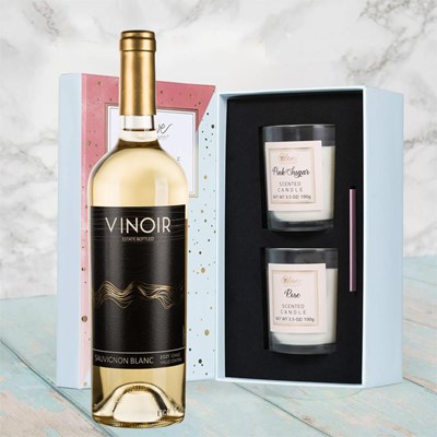 Vinoir Sauvignon Blanc 75cl White Wine With Love Body & Earth 2 Scented Candle Gift Box